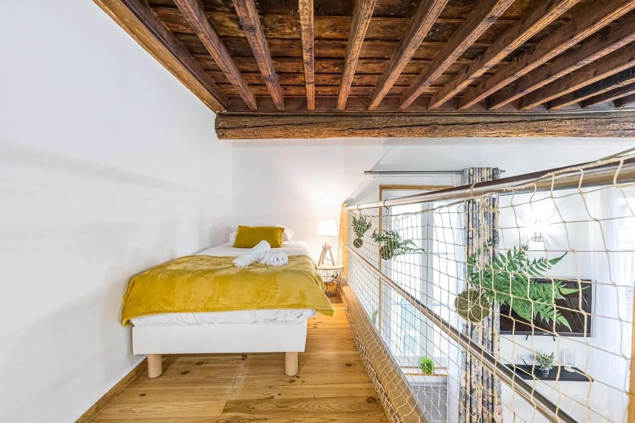 Apartment Pont Vieux - Duplex Old Town Near Place Rossetti Nice