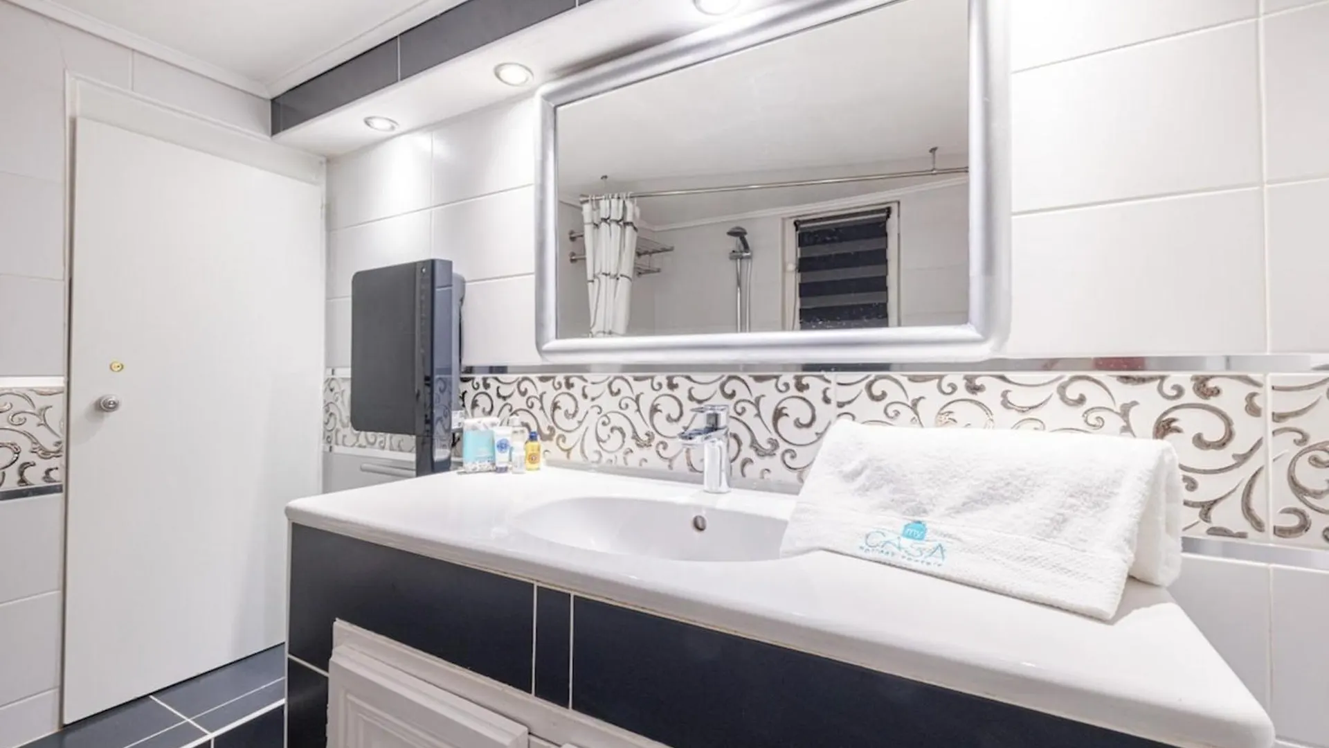 Apartment Pont Vieux - Duplex Old Town Near Place Rossetti Nice