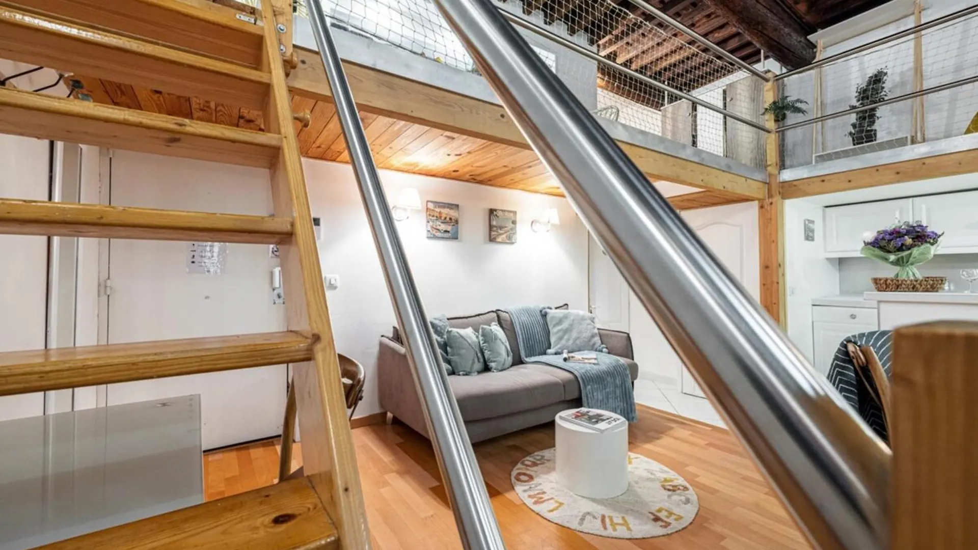 Apartment Pont Vieux - Duplex Old Town Near Place Rossetti Nice